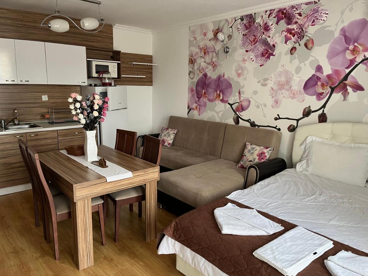 Apart Sweet Homes 5 - Apartments For Guests Σάνι Μπιτς Εξωτερικό φωτογραφία