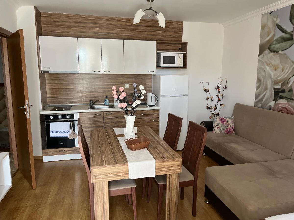 Apart Sweet Homes 5 - Apartments For Guests Σάνι Μπιτς Εξωτερικό φωτογραφία